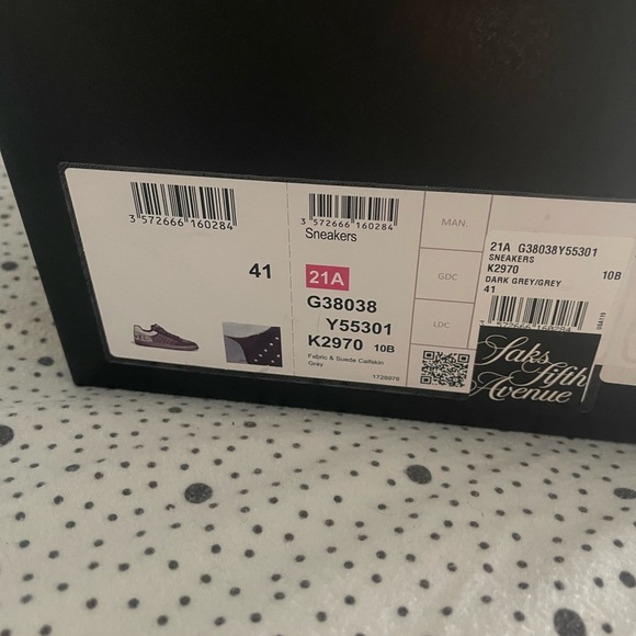 Chanel velvet sneakers in black size 41 - Picture 7 of 8